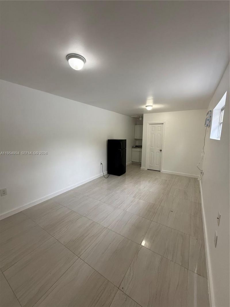 4910 SW 98th Ave Rd, Unit a, Miami, FL 33165 Photo