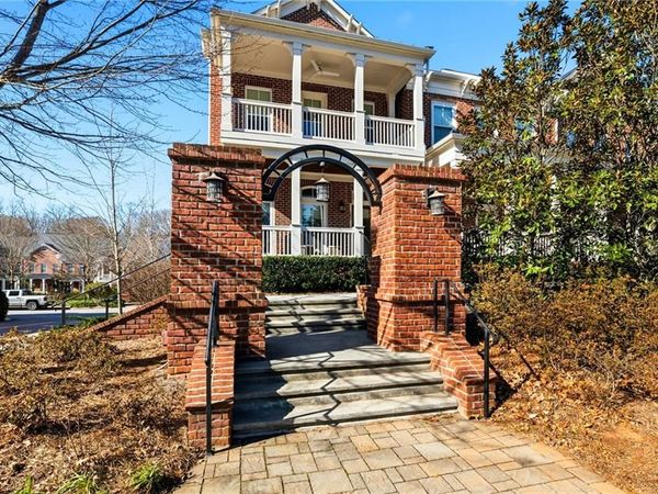 643 Brennan Drive, Decatur, GA 30033