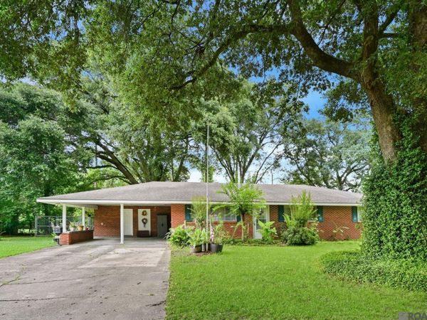 9375 Cuyhanga Pkwy, Baton Rouge, LA 70815