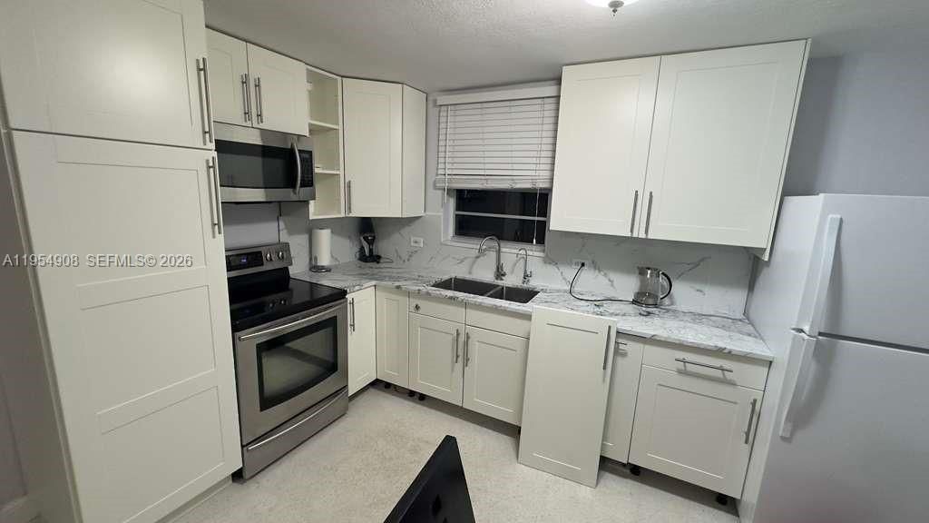 1610 N Hayes Str , Unit B, Hollywood, FL 33020 Photo
