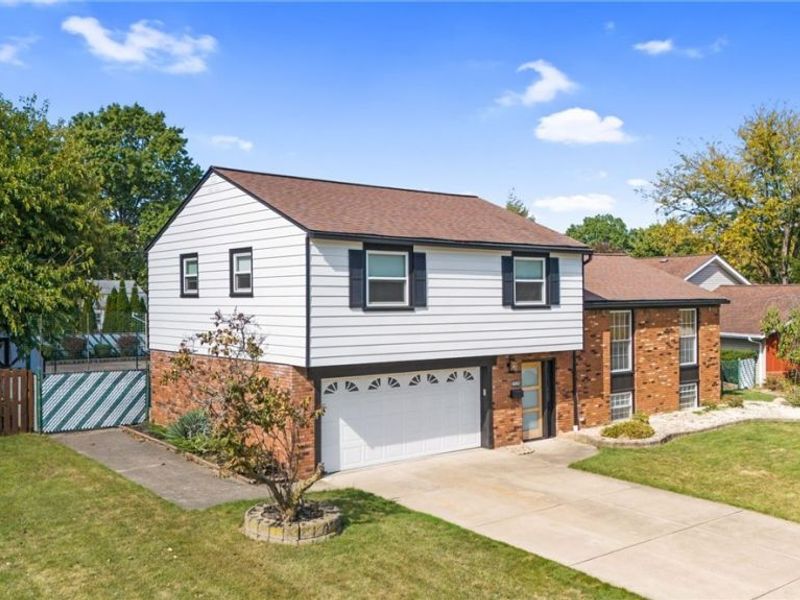 3520 Archwood Drive, Rocky River, OH 44116 Photo 3