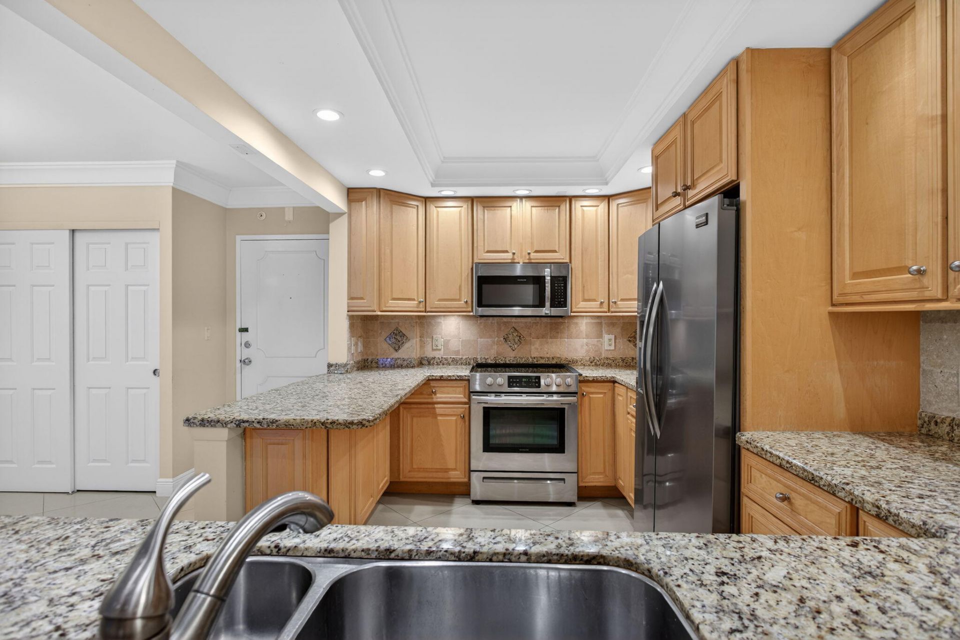 405 N Ocean Boulevard, Unit 208, Pompano Beach, FL 33062 Photo