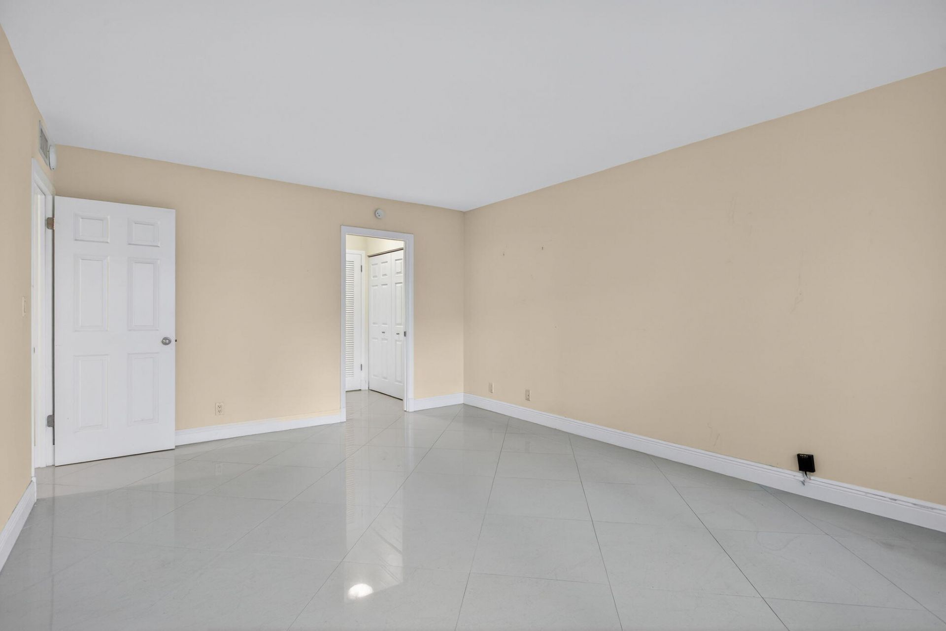 405 N Ocean Boulevard, Unit 208, Pompano Beach, FL 33062 Photo