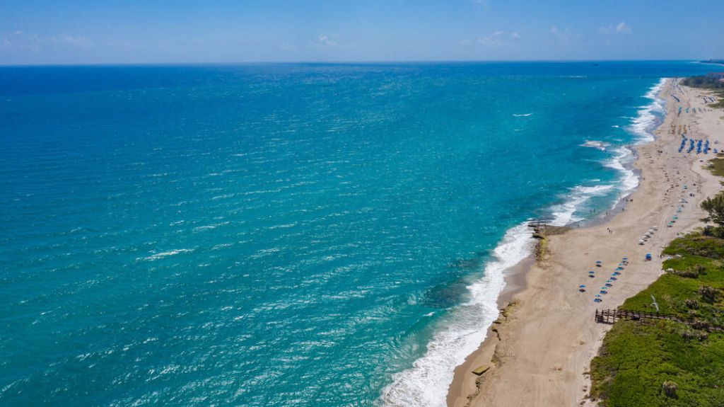 4200 N Ocean Drive, Unit 1-1806, Singer Island, FL 33404 Photo