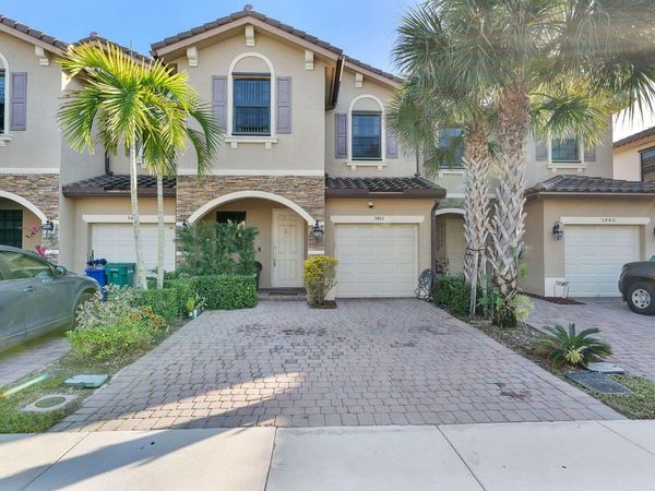 5438 NW 27th Street, Margate, FL 33063