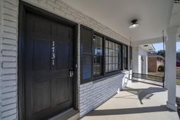 1731 Chadsworth Drive photo 4