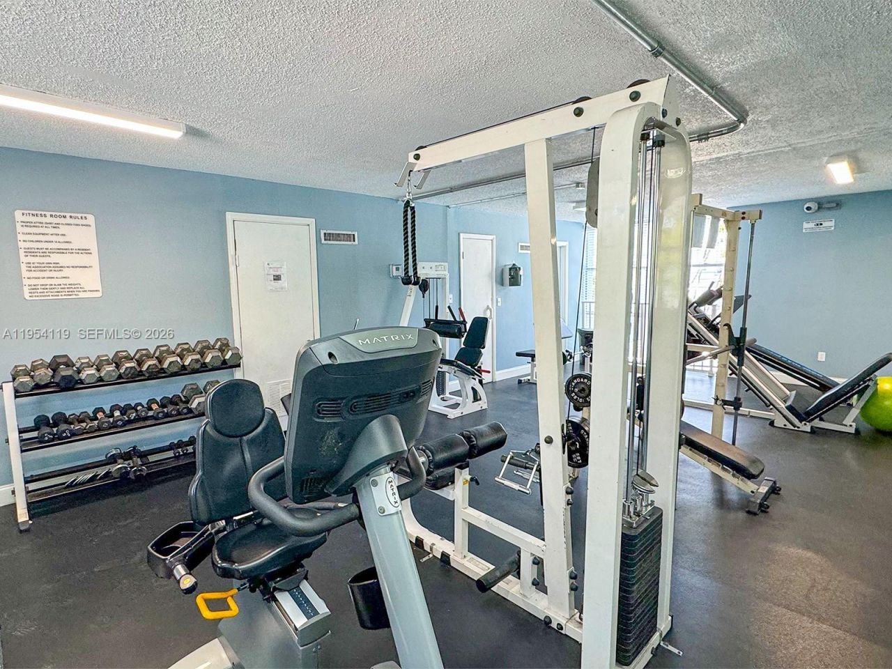 1801 S Treasure Dr, Unit 211, North Bay Village, FL 33141 Photo