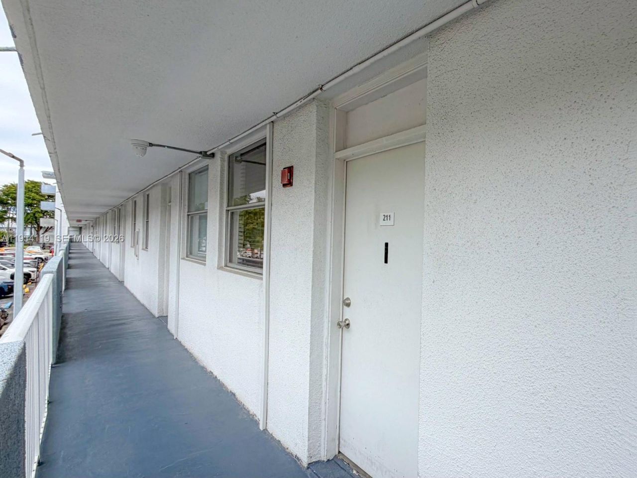 1801 S Treasure Dr, Unit 211, North Bay Village, FL 33141 Photo