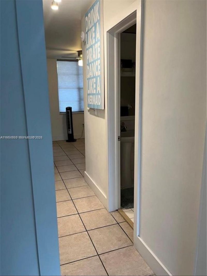 949 Pennsylvania Ave, Unit 302, Miami Beach, FL 33139 Photo