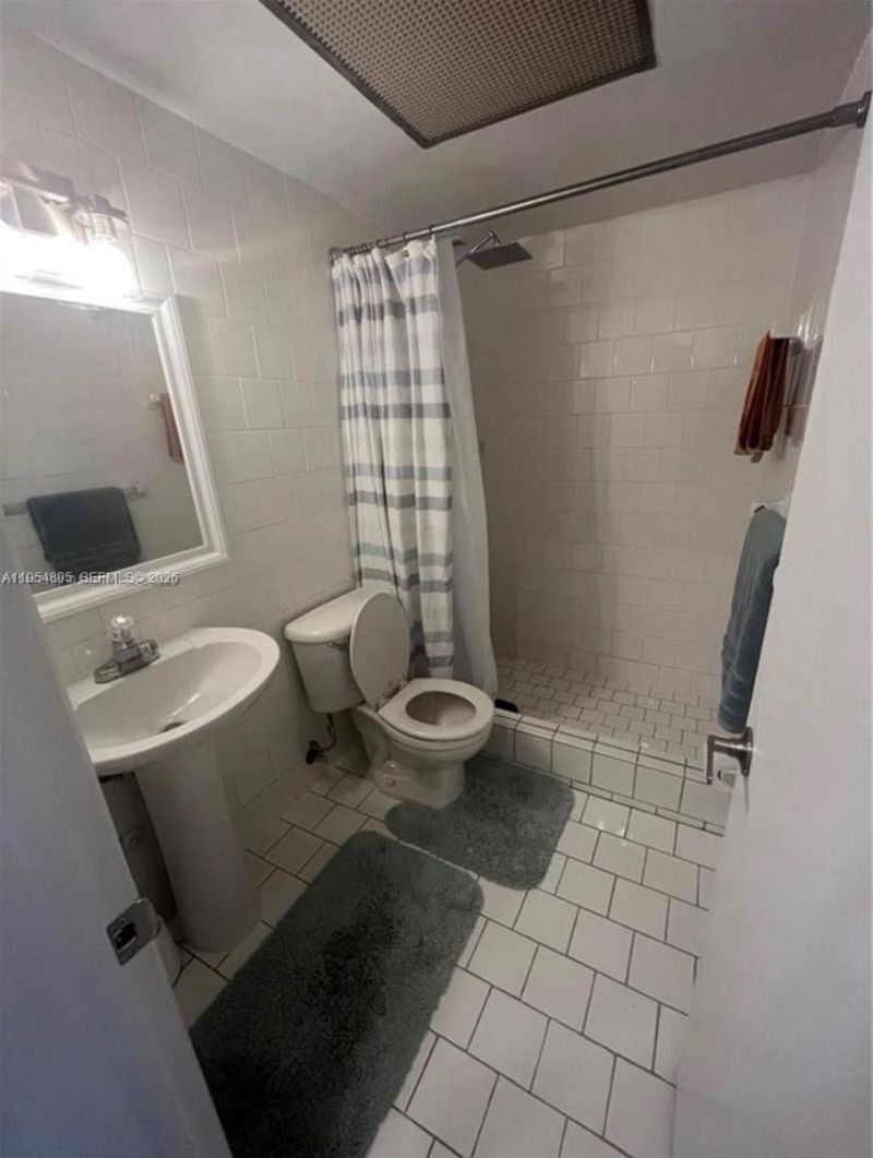 949 Pennsylvania Ave, Unit 302, Miami Beach, FL 33139 Photo