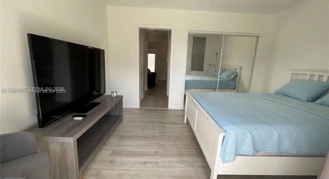 949 Pennsylvania Ave, Unit 302, Miami Beach, FL 33139 Photo