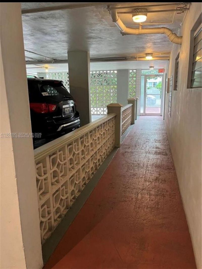 949 Pennsylvania Ave, Unit 302, Miami Beach, FL 33139 Photo