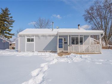 45 Regina Drive, Fairborn, OH 45324