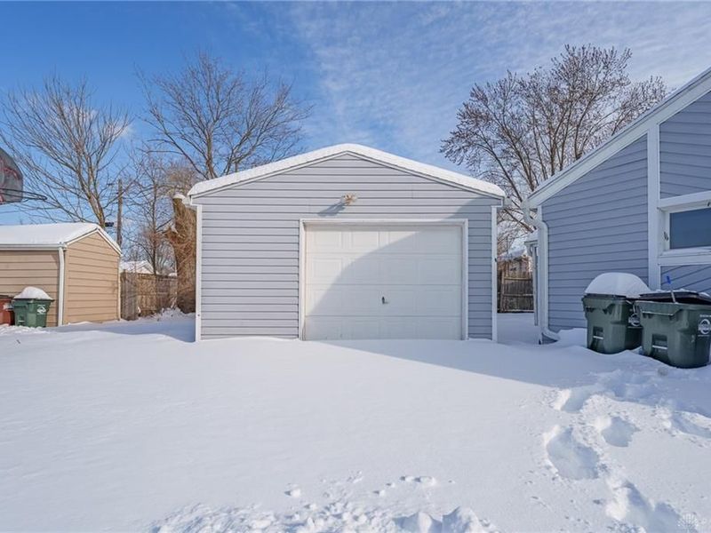 45 Regina Drive, Fairborn, OH 45324 Photo 4