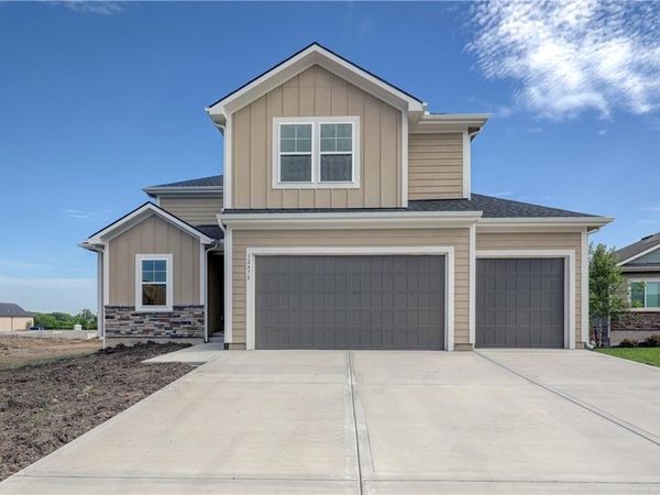 32478 W 168th Court, Gardner, KS 66030