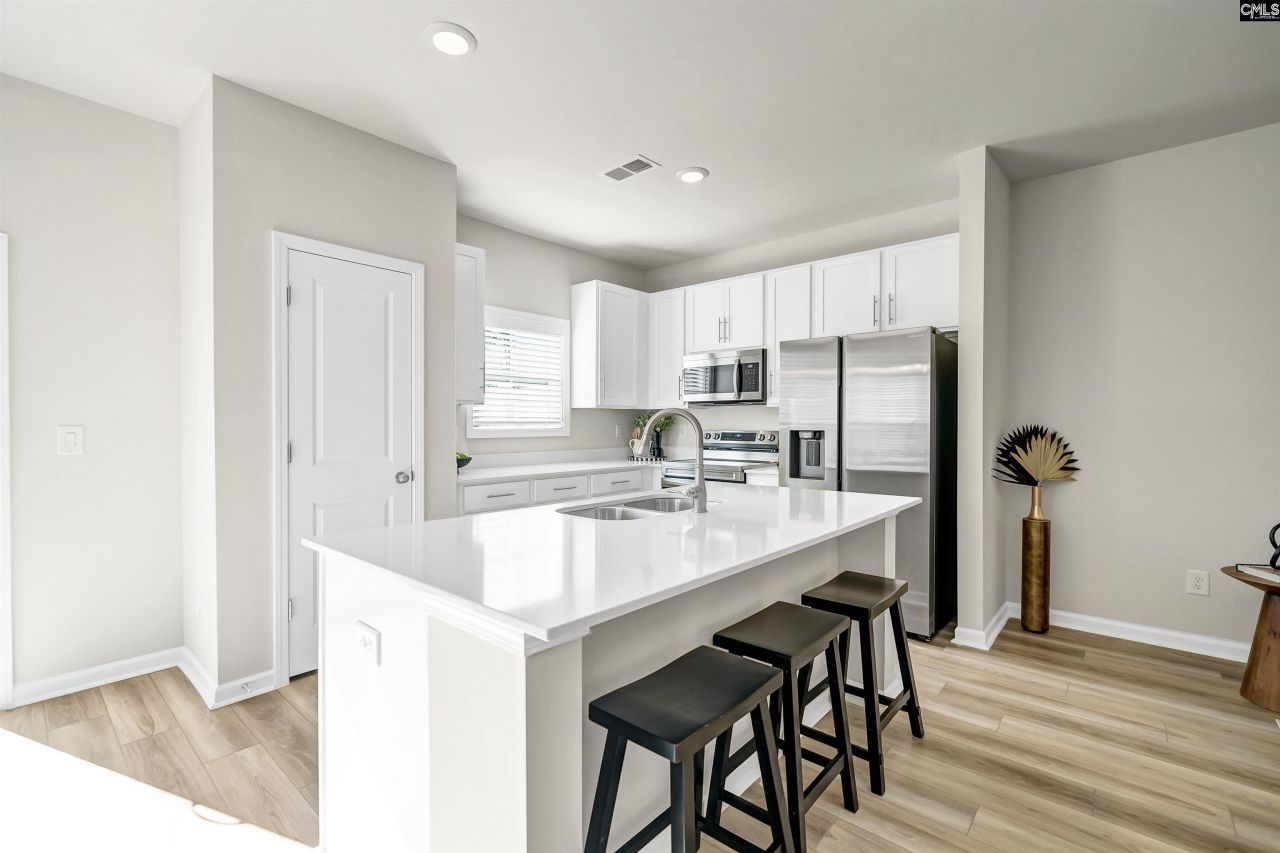 204 Carillo Drive Photo 11