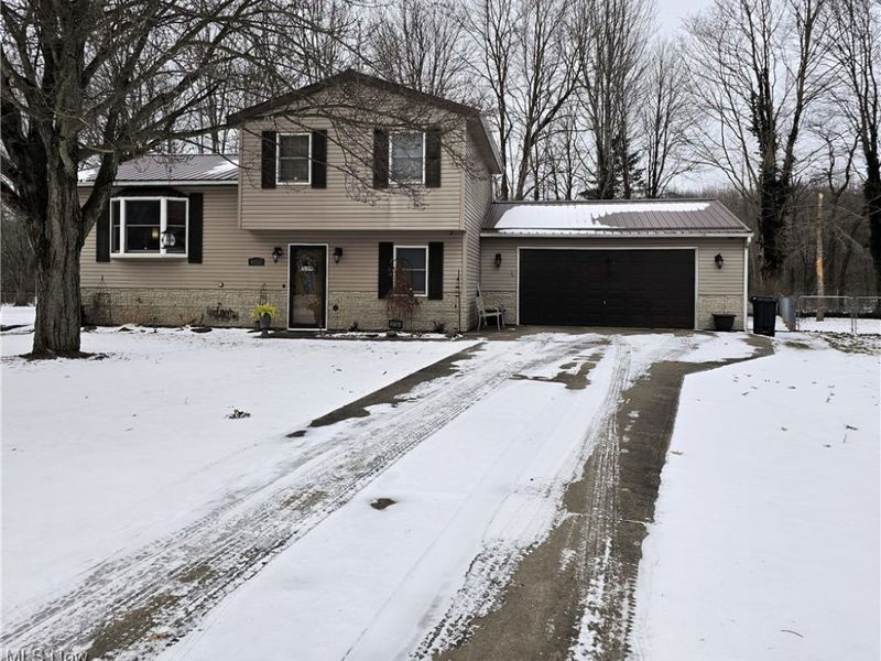 9155 Linden Circle, Windham, OH 44288 Photo 16