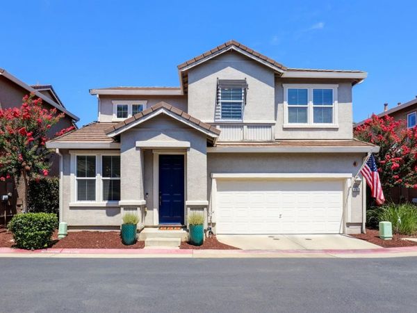 769 Courtyards Loop, Lincoln, CA 95648