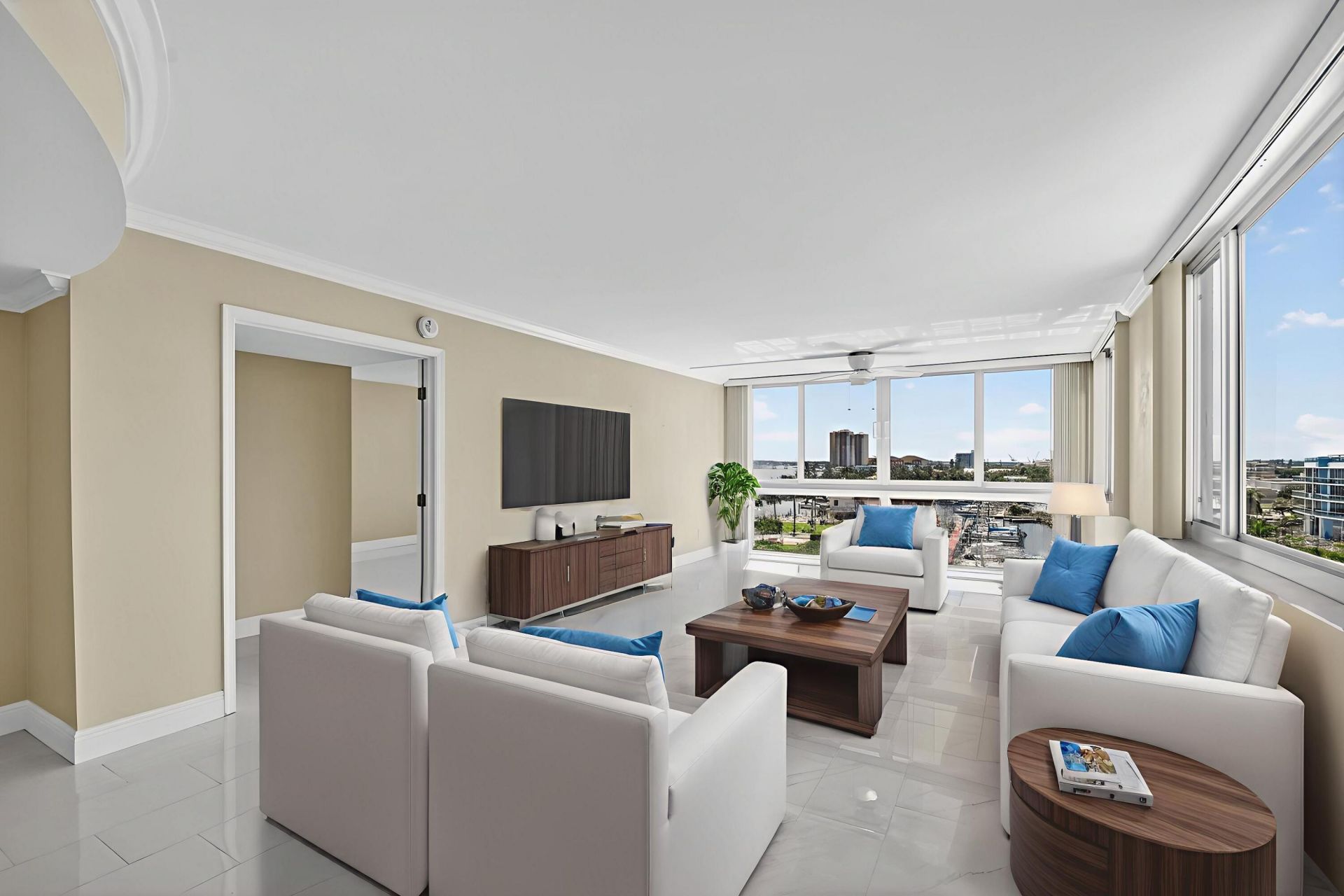 301 Lake Shore Drive, Unit 711, Lake Park, FL 33403 Photo