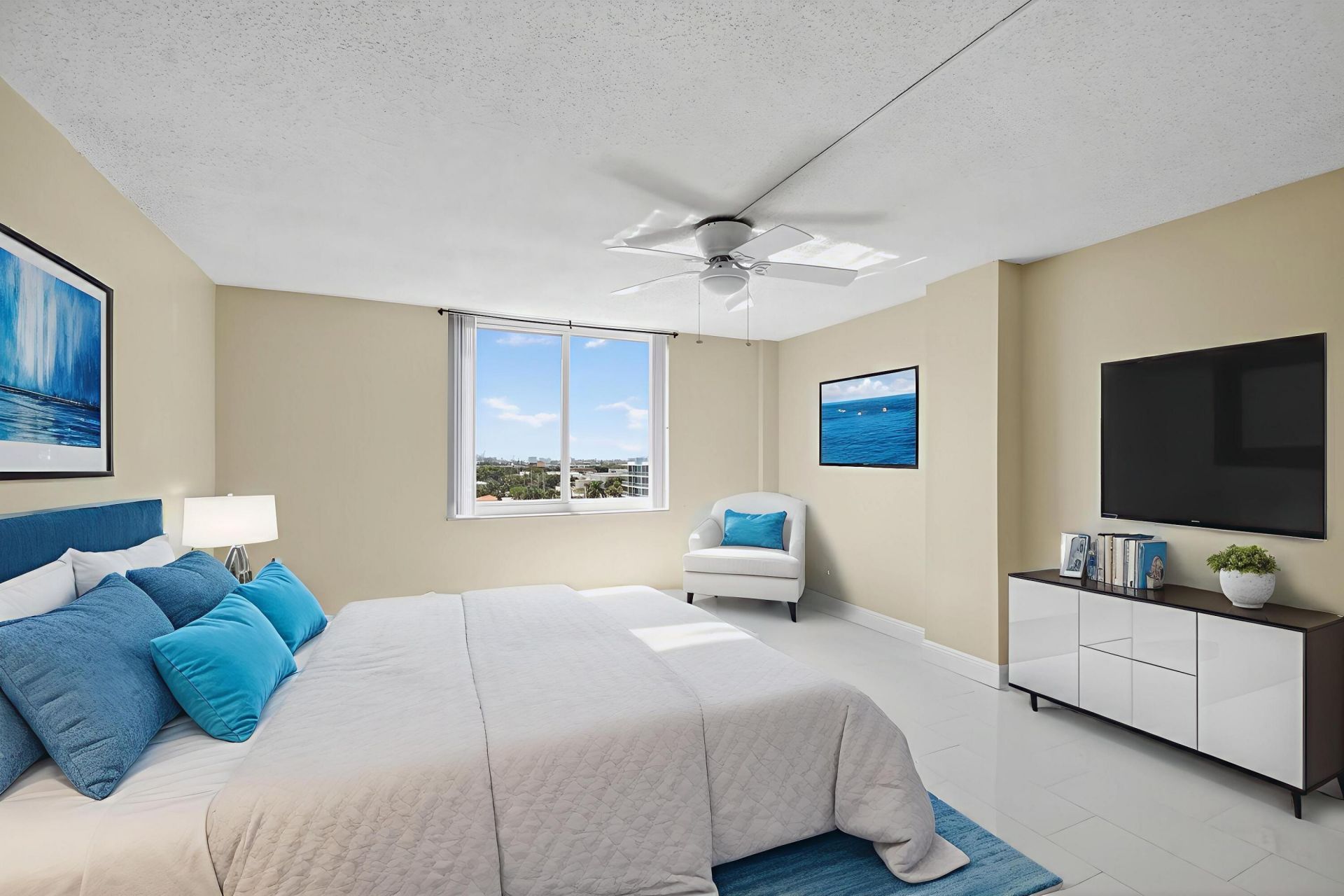 301 Lake Shore Drive, Unit 711, Lake Park, FL 33403 Photo