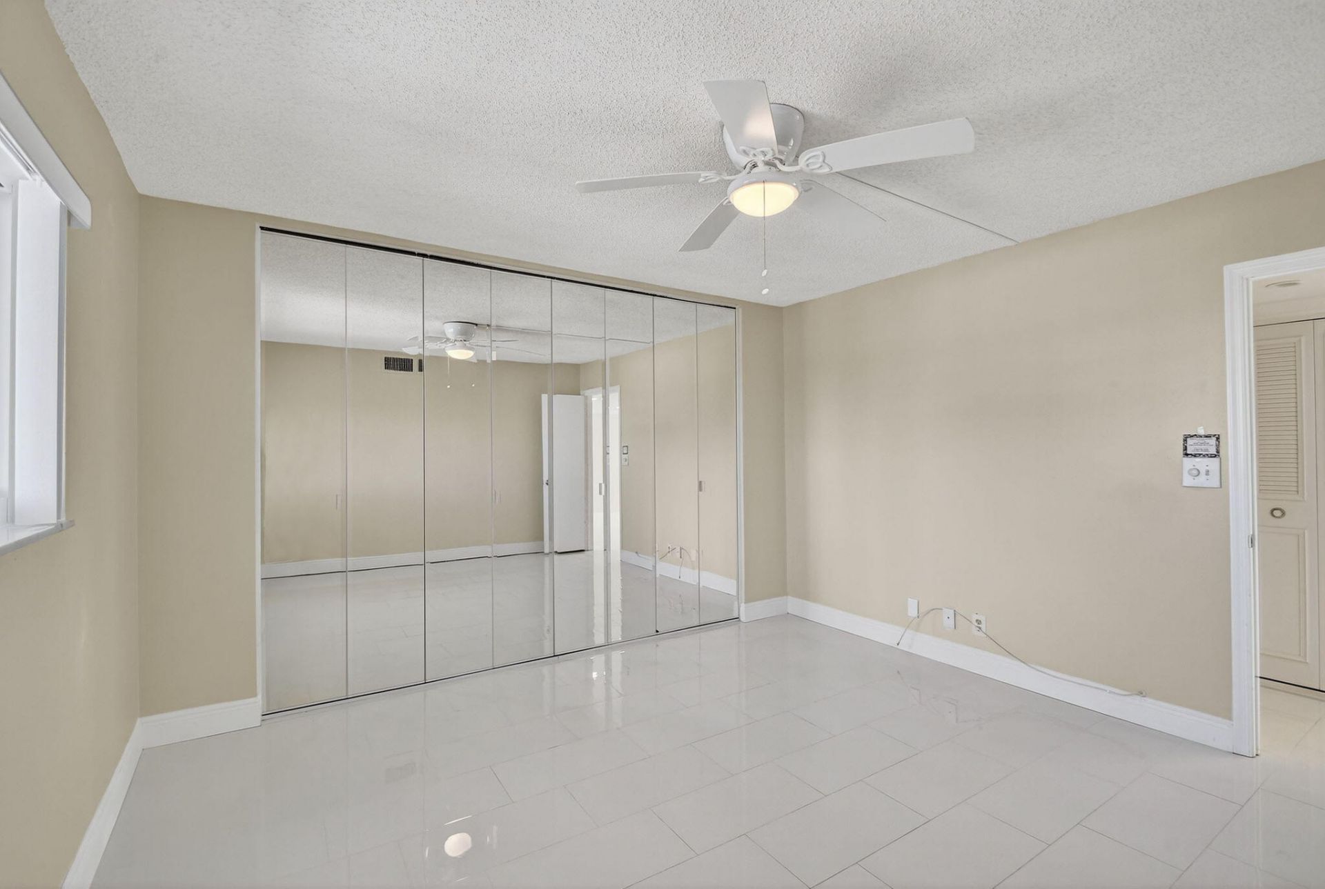 301 Lake Shore Drive, Unit 711, Lake Park, FL 33403 Photo