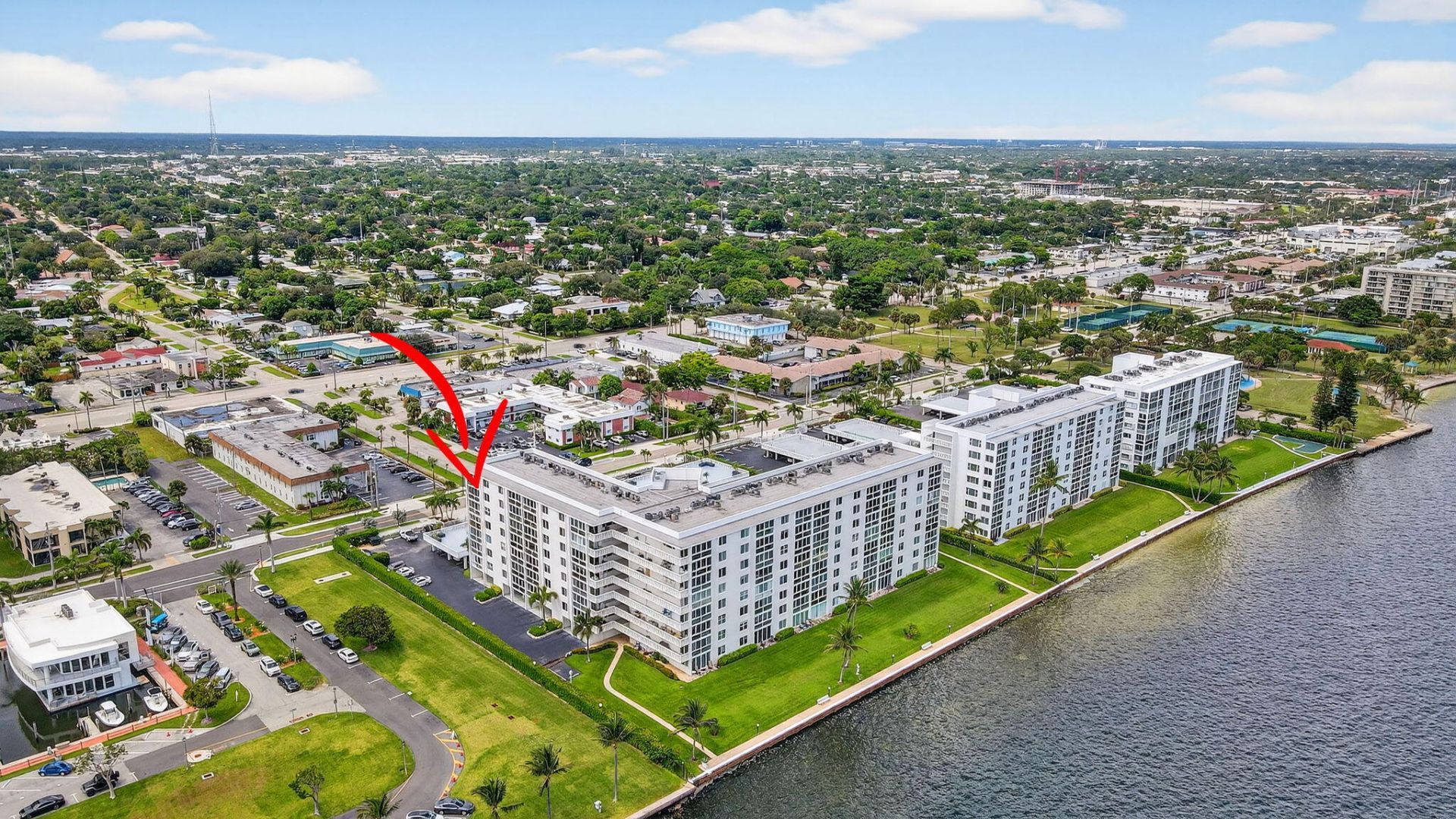 301 Lake Shore Drive, Unit 711, Lake Park, FL 33403 Photo