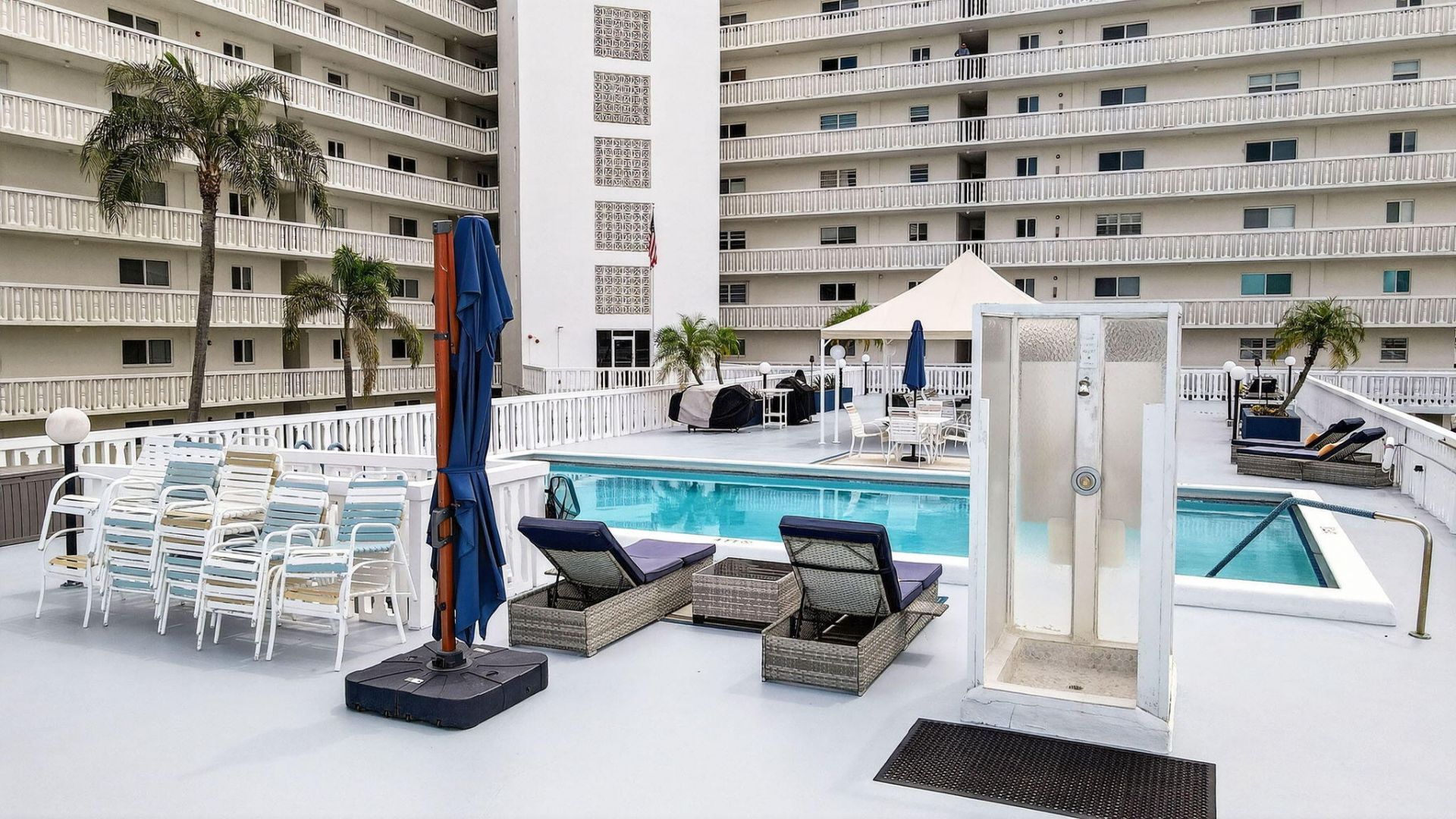 301 Lake Shore Drive, Unit 711, Lake Park, FL 33403 Photo