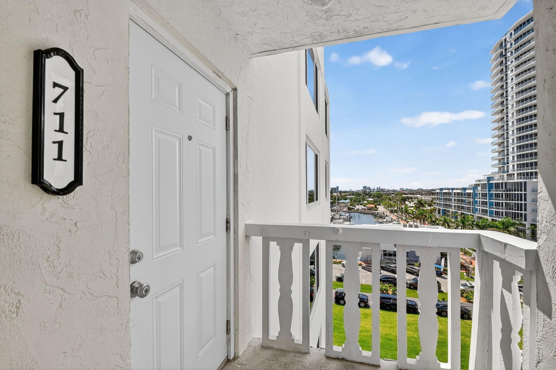 301 Lake Shore Drive, Unit 711, Lake Park, FL 33403 Photo