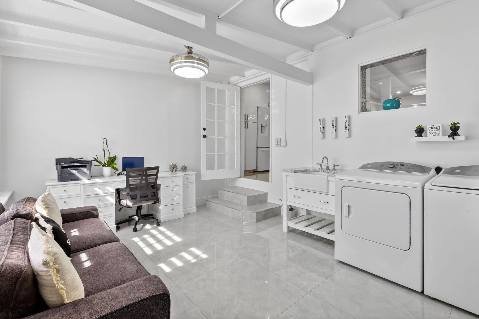 836 Ridgewood Drive, West Palm Beach, FL 33405 Photo