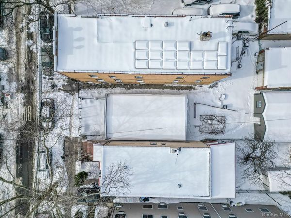 1143 E 224th Street, Bronx, NY 10466