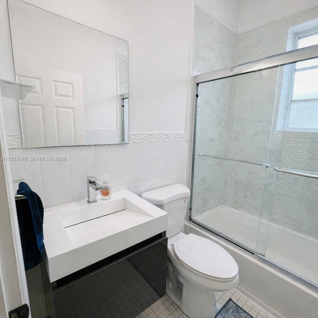 928 Euclid Ave , Unit 6, Miami Beach, FL 33139 Photo