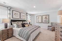 1013 Laurel Oaks Drive photo 4