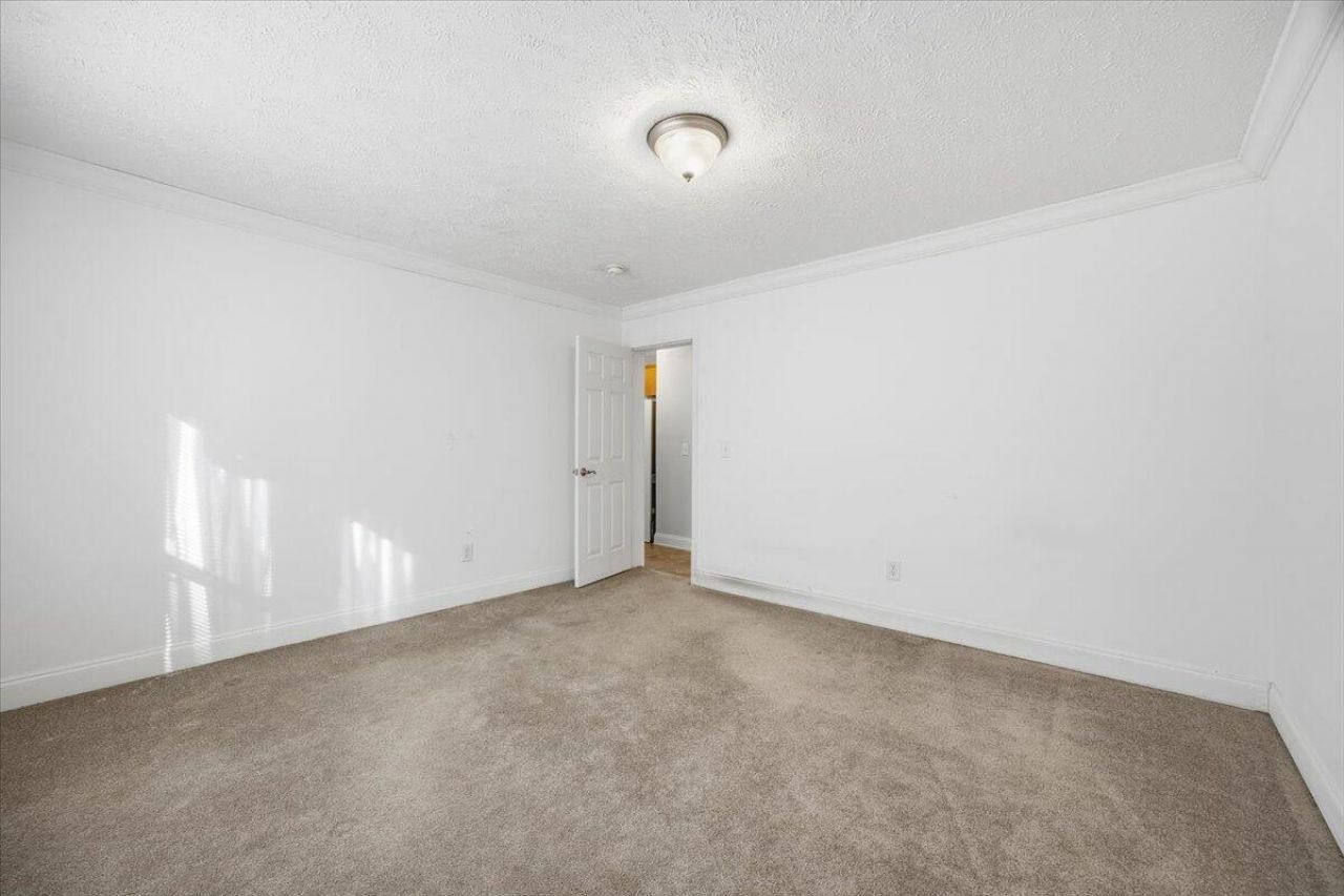 1613 Cavanaugh Road Photo 16