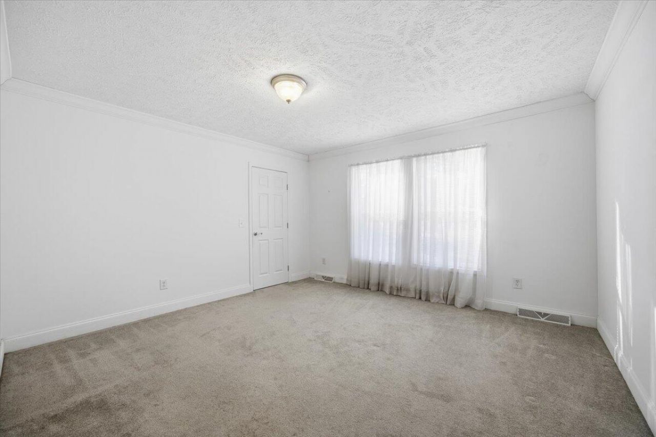 1613 Cavanaugh Road Photo 17