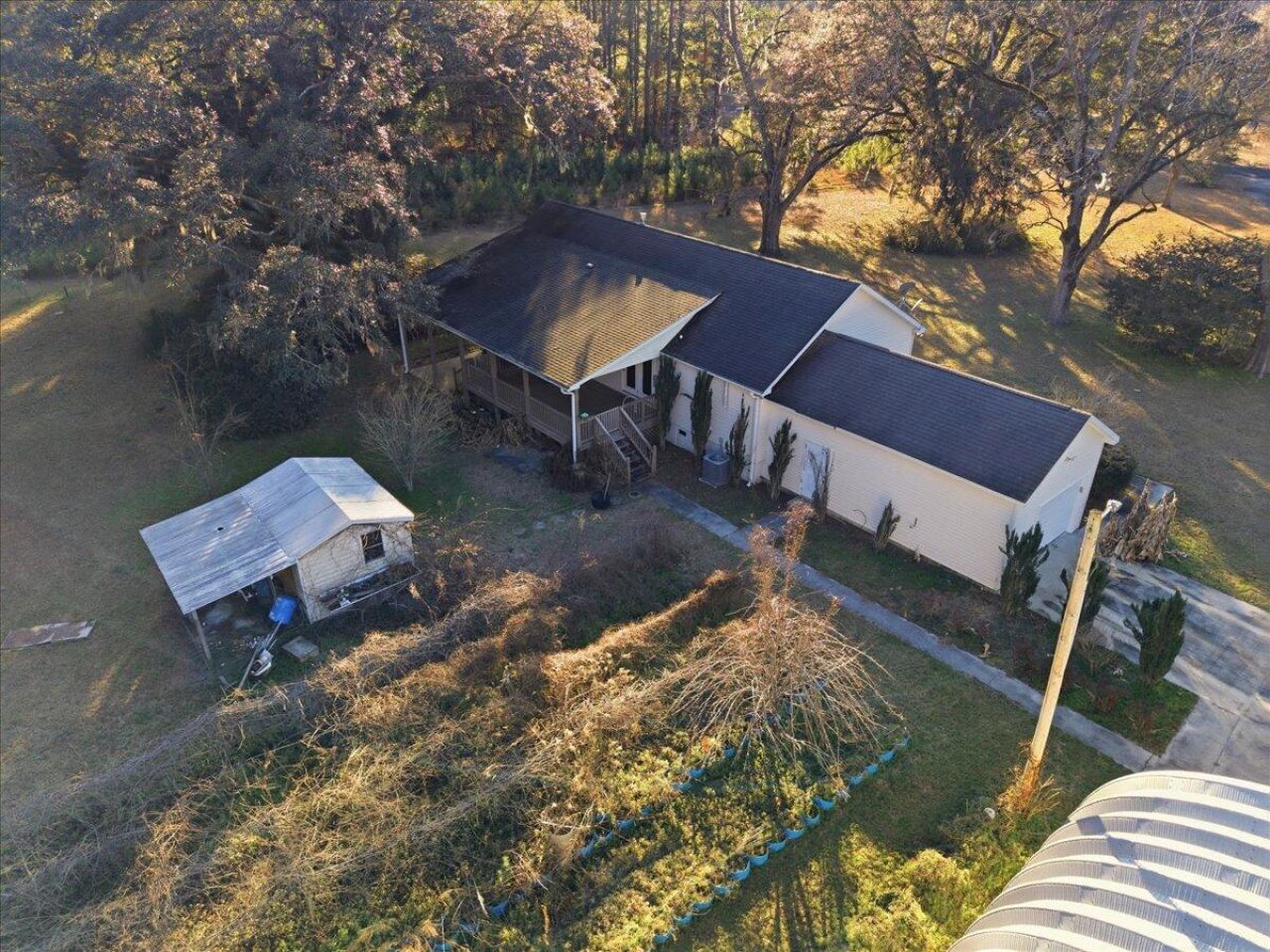 1613 Cavanaugh Road Photo 5