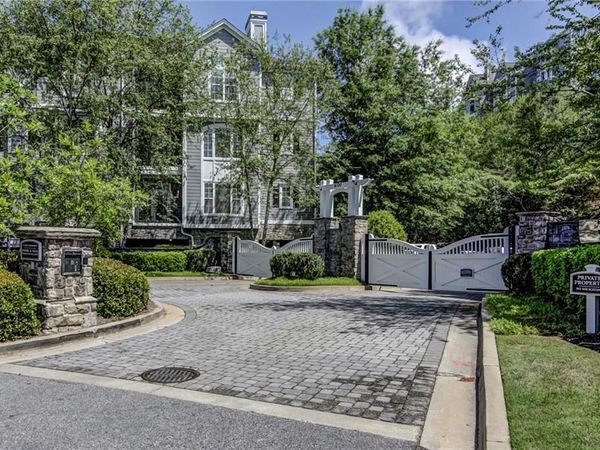 4100 Paces Walk SE, Unit 3205, Atlanta, GA 30339