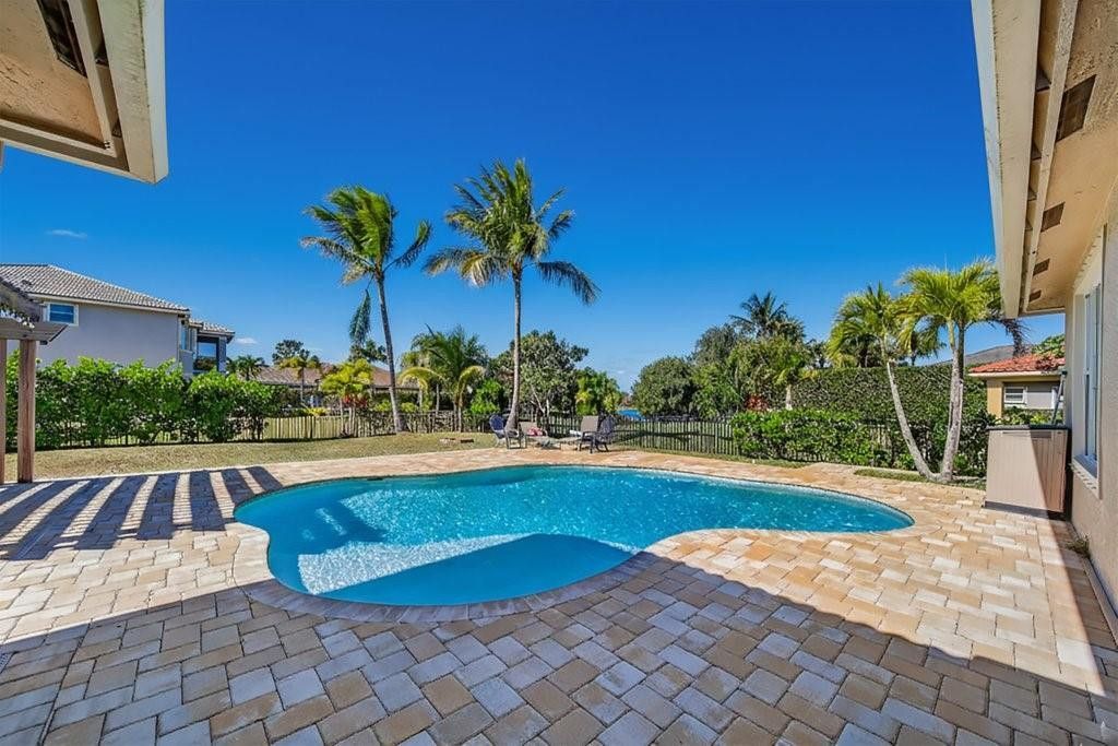 2202 SW Golden Bear Way, Palm City, FL 34990 Photo