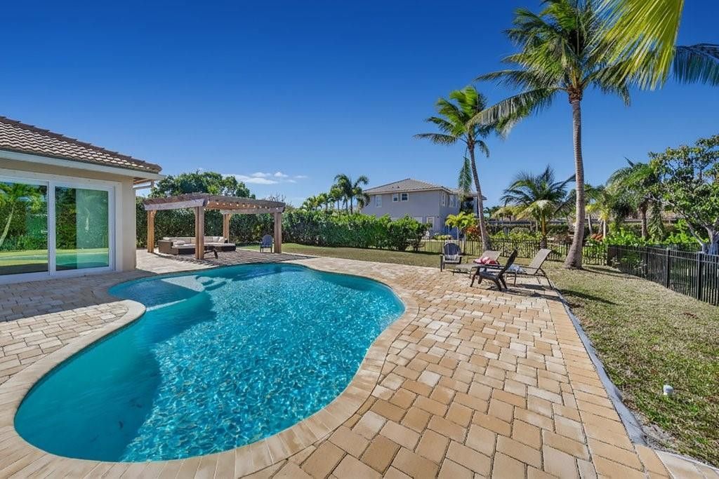 2202 SW Golden Bear Way, Palm City, FL 34990 Photo