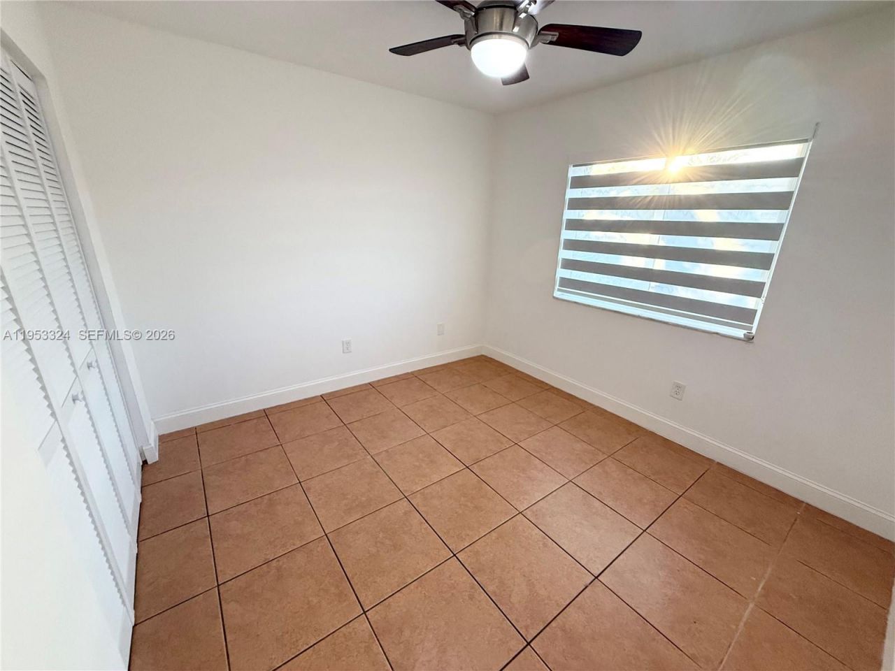8265 NW 186th St, Unit 906, Hialeah, FL 33015 Photo