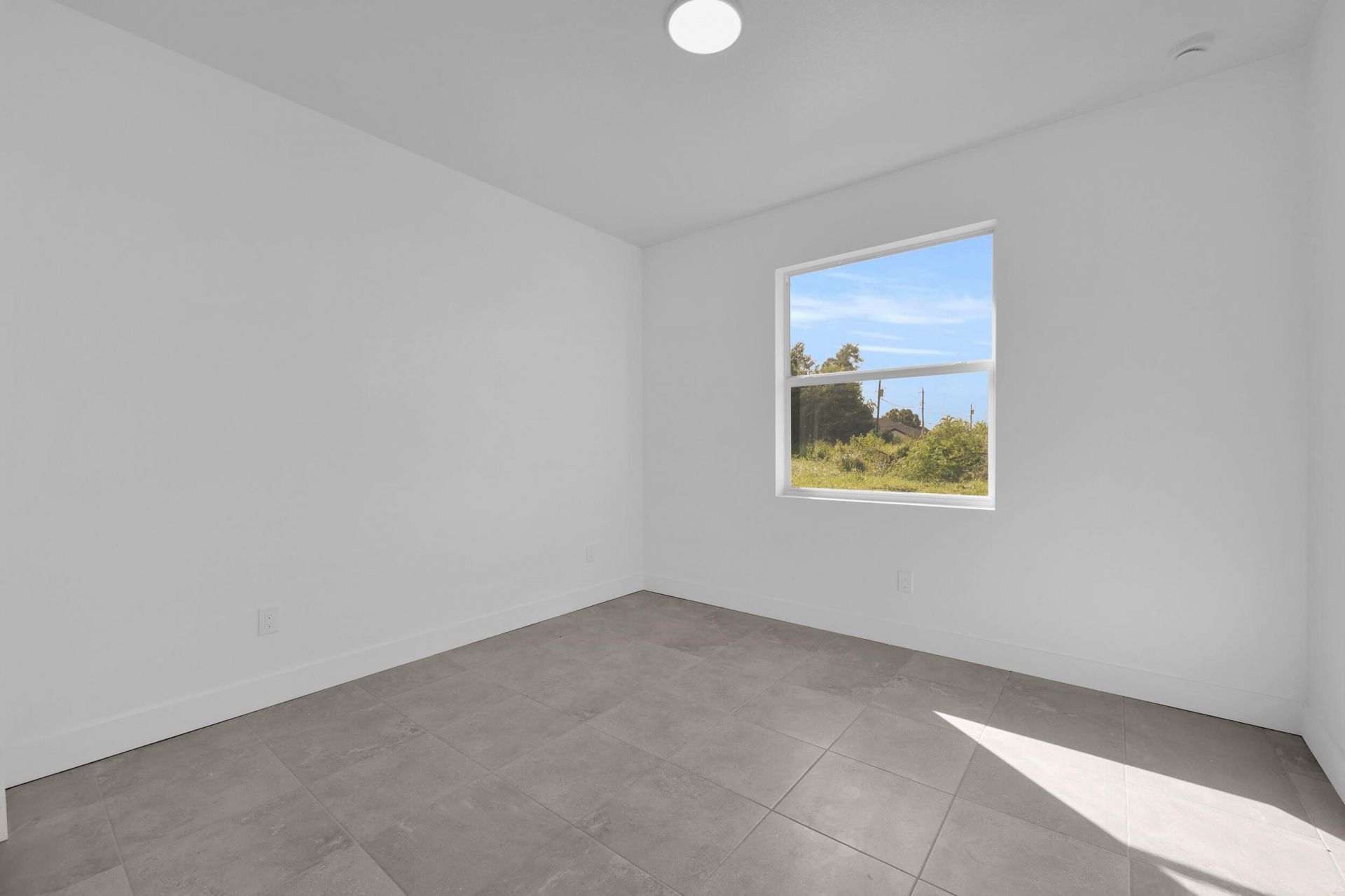 541 NW Placid Avenue, Port Saint Lucie, FL 34983 Photo