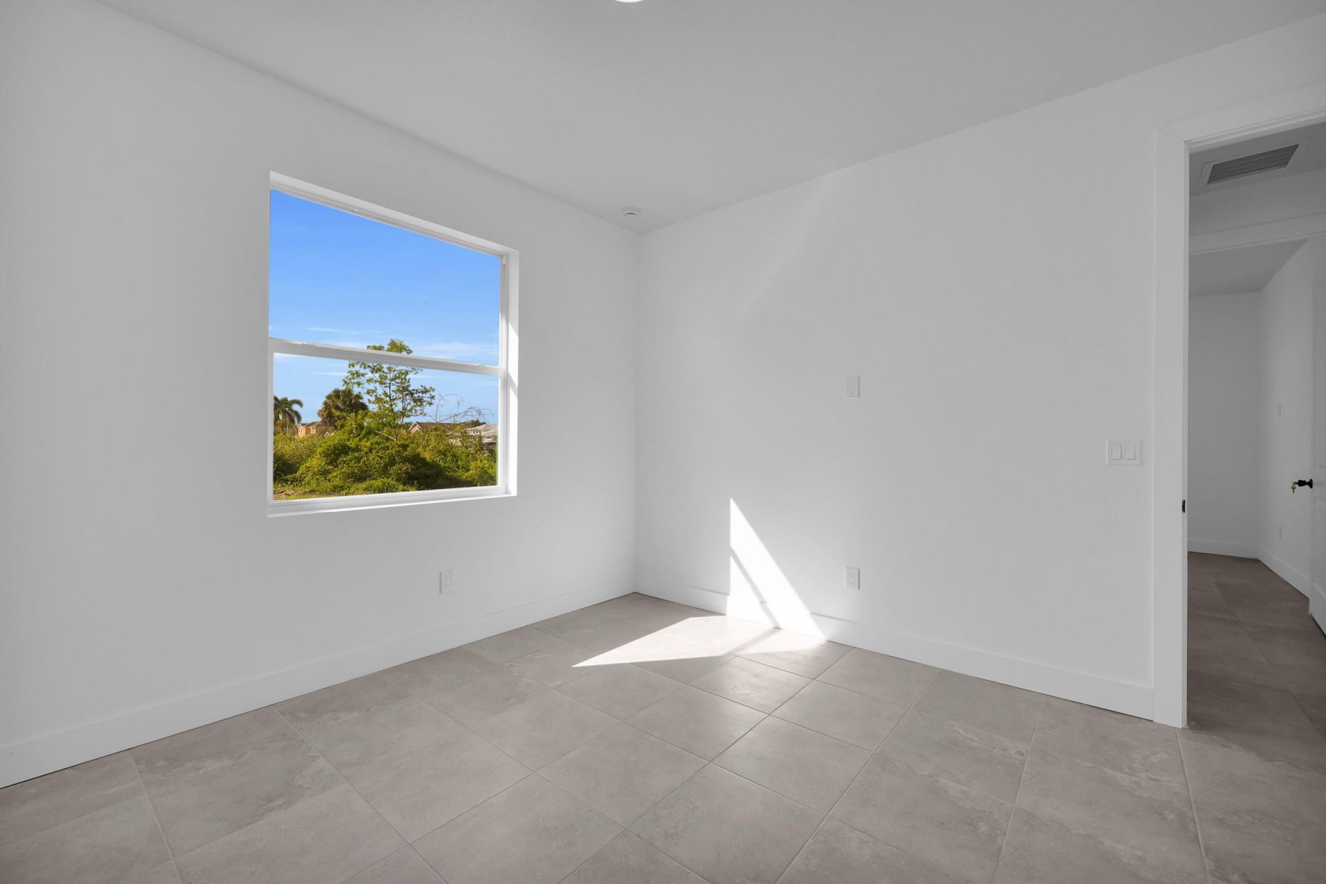 541 NW Placid Avenue, Port Saint Lucie, FL 34983 Photo