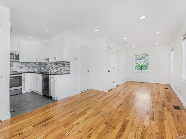 174 Ashford Avenue, Unit B, Dobbs Ferry, NY 10522