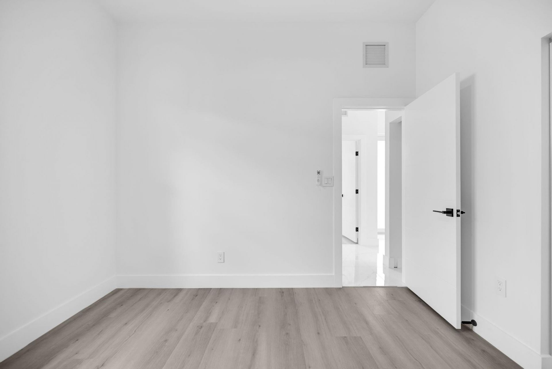 2531 NW 14th Court, Fort Lauderdale, FL 33311 Photo