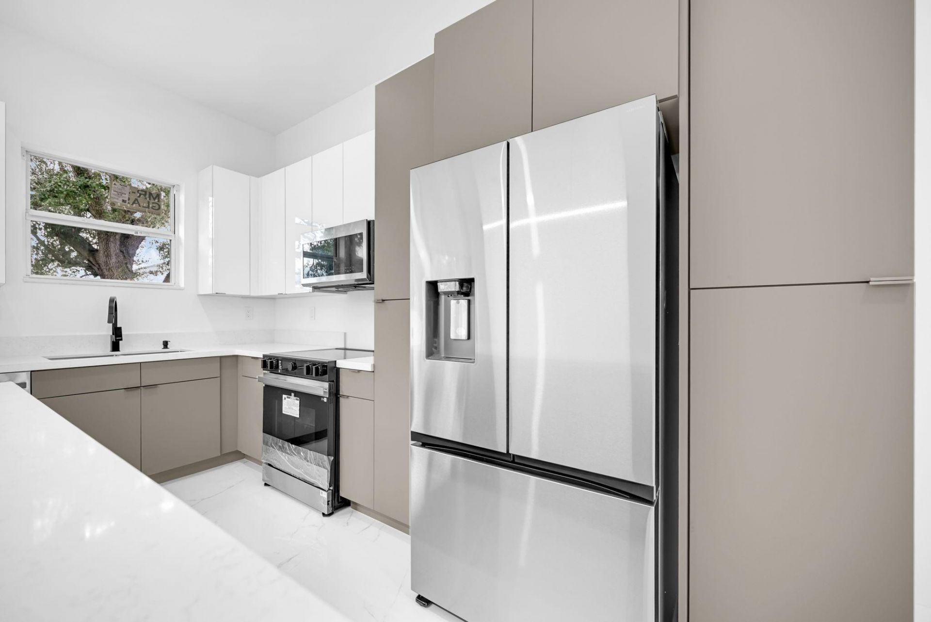 2531 NW 14th Court, Fort Lauderdale, FL 33311 Photo