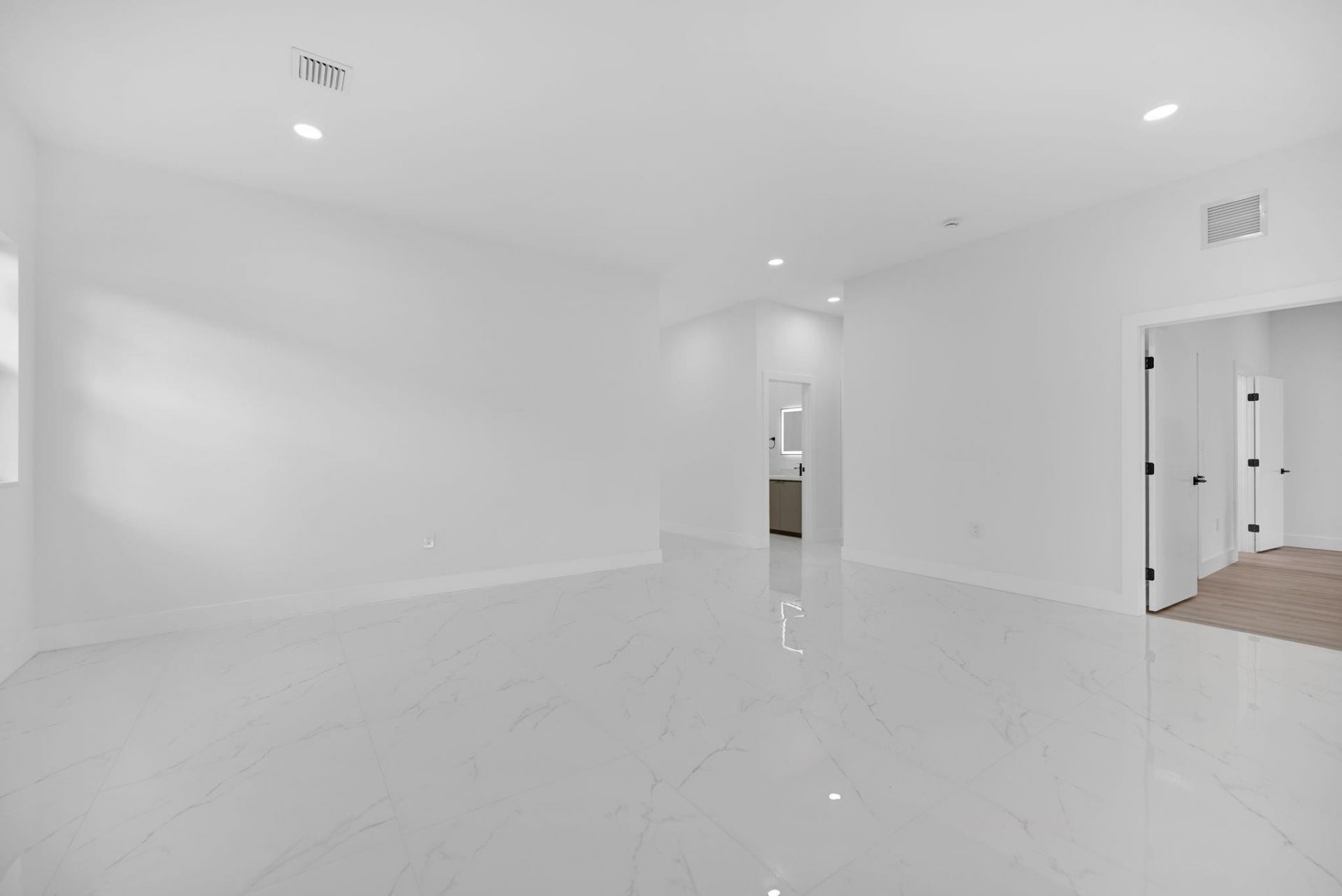 2531 NW 14th Court, Fort Lauderdale, FL 33311 Photo