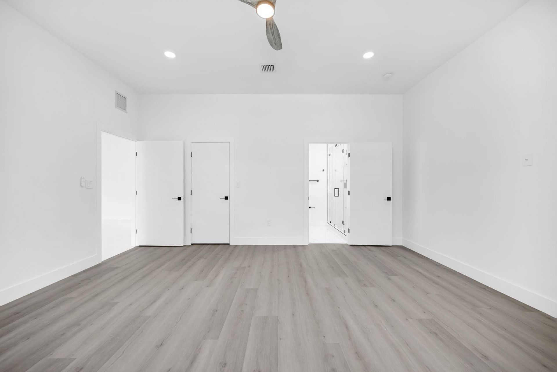 2531 NW 14th Court, Fort Lauderdale, FL 33311 Photo