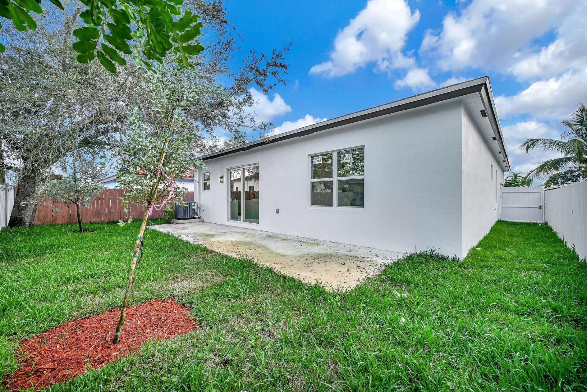 2531 NW 14th Court, Fort Lauderdale, FL 33311 Photo