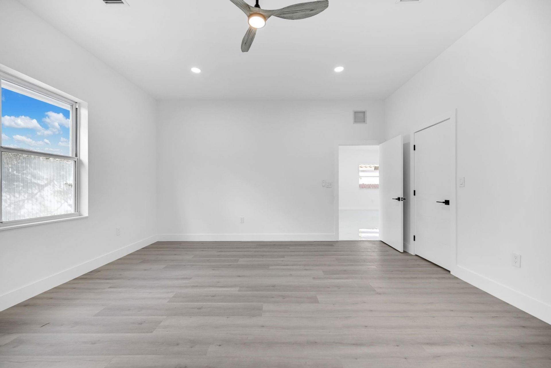 2531 NW 14th Court, Fort Lauderdale, FL 33311 Photo