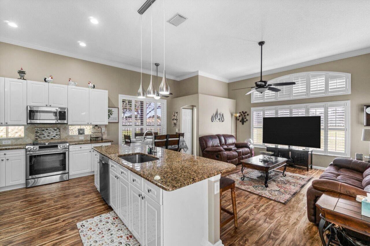 5696 Muirfield Village Circle, Lake Worth, FL 33463 Photo