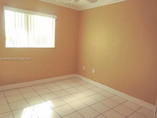 3021 W 76 St, Unit C212, Hialeah Gardens, FL 33018 Photo